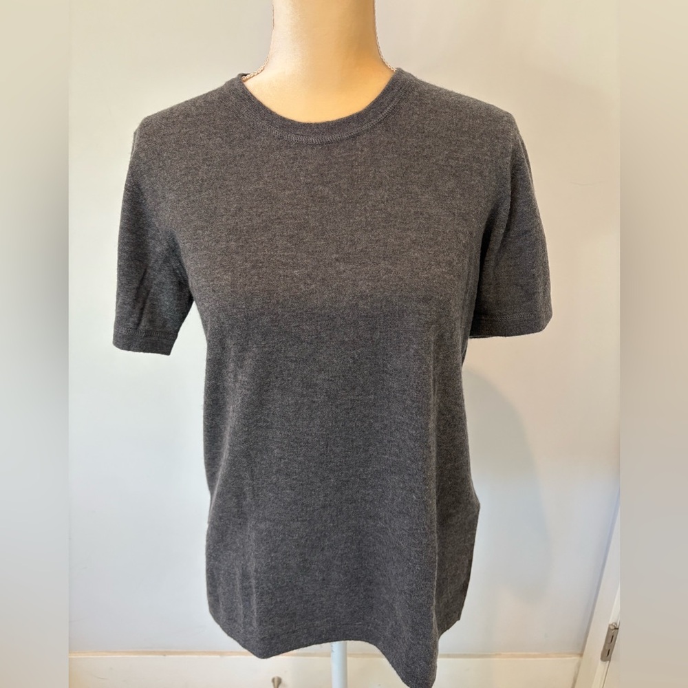 Tomas Maier Charcoal Gray 100% Cashmere Short Sleeve Sweater, Size 2
